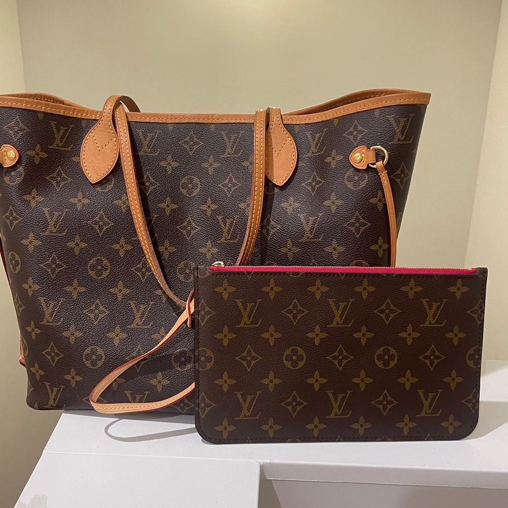Louis Vuitton Monogram Neverfull MM with Pink Interio